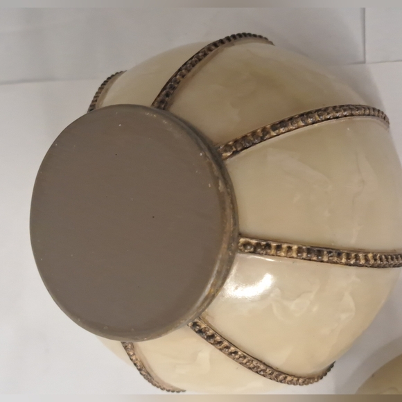 Vintage Croscill Home Romanza Trinket Box Hand Painted Faux Onyx Brass. - Picture 7 of 10